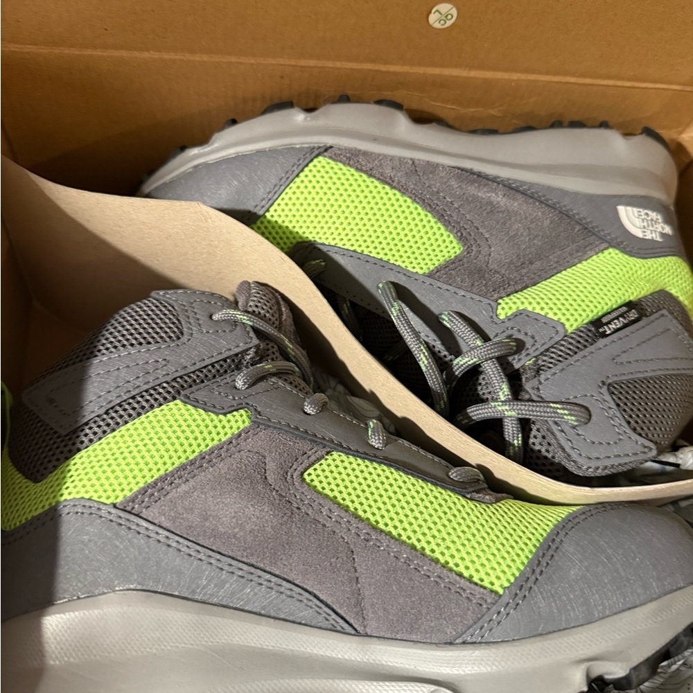 The North Face Hedgehog Hiker II Mid Waterproof Vanadis Grey/Safety Green 3 Kid